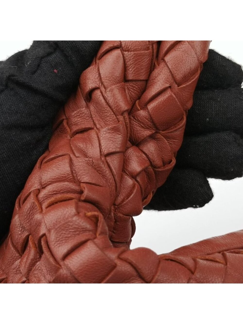 Bottega Veneta Intrecciato Red Lambskin Handbag - Picture 13 of 15